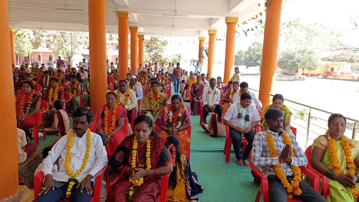 5 Ways To Reinvent Your Parents Worship Day at Nagabhushan Gurukul.